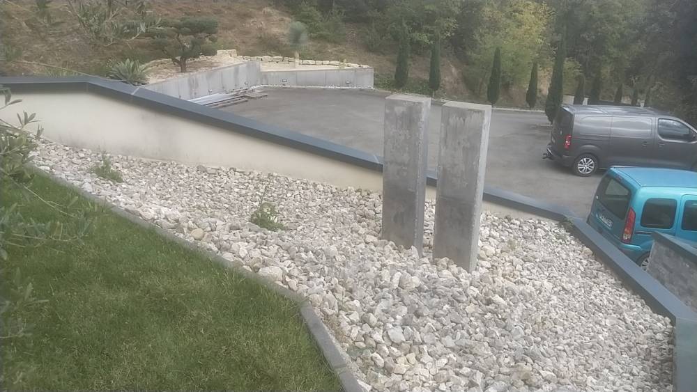  Aménagement de 2 talus (1).jpg